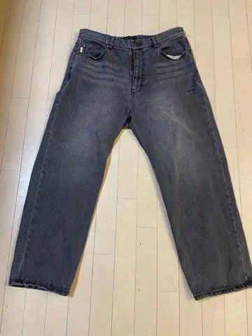 nautica 워시드 블랙 데님 배기 테이퍼드