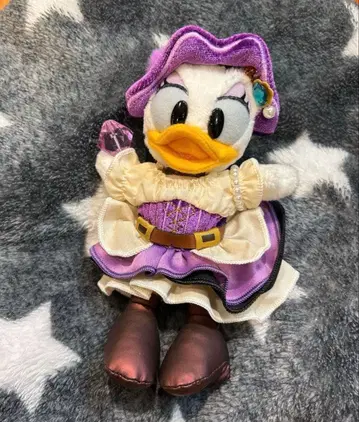 디즈니 데이지 인형 배지 파이리츠 썸머 2020