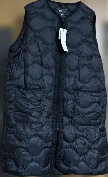 유니클로 띠어리 울트라 라이트 다운 롱 베스트 XL