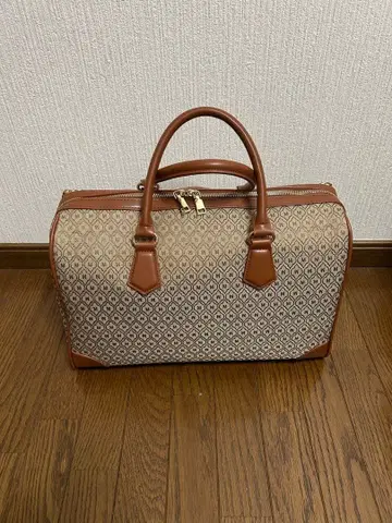 MOUSSY 모노그램 보스턴 백 L 브라운