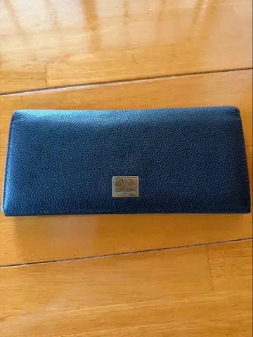 네이비 가죽 장지갑