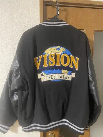 VISION STREET WEAR 바시티 자켓 블랙