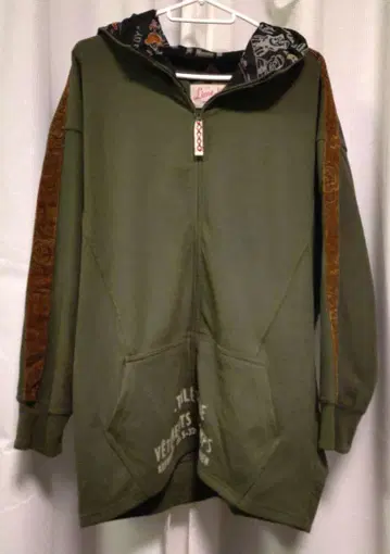 LIME.INC 후드 부착 후드티