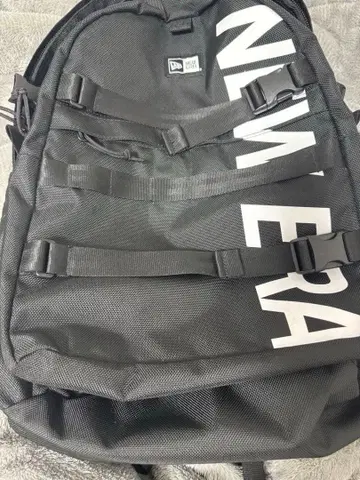 [새상품급] NEW ERA 백팩 대용량 블랙 로고 백팩