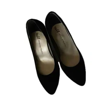 더블에이 오리엔탈 트래픽 포인트 힐 펌프스 블랙 23cm