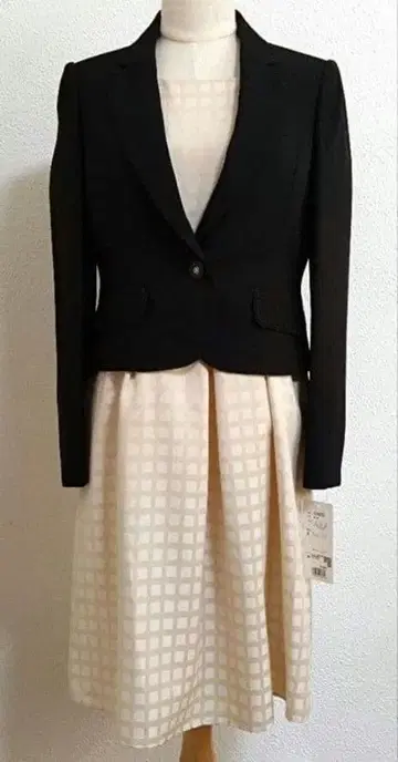 블랙 자켓 원피스 세트 화이트 계열 포멀 11AR