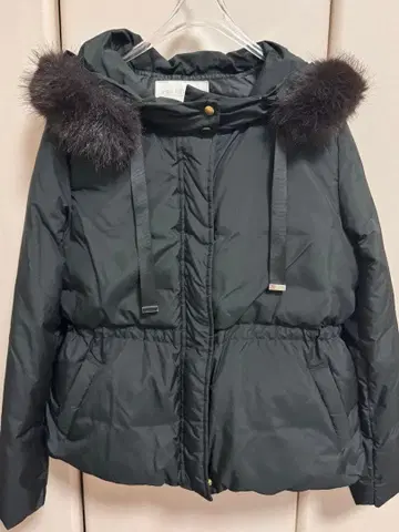 프로포션 드레싱 블랙 퍼 후드 다운 자켓