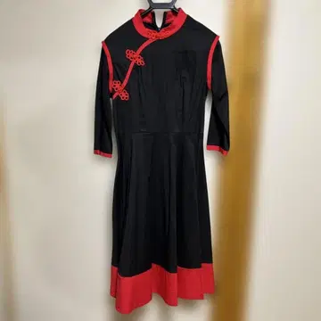 차이나 드레스풍 블랙 레드 원피스 긴팔