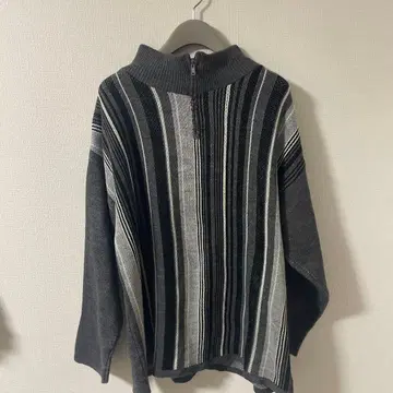 VIRTUAL SNO CLUB 스트라이프 니트 XL