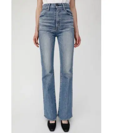 MOUSSY MVS FLARE 블루 26인치