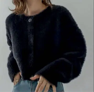 미스틱 2WAY 페더 리버서블 가디건 블랙