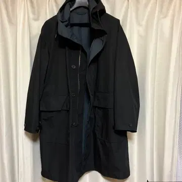 유니클로 U 2020 봄/여름 후디드 코트 블랙