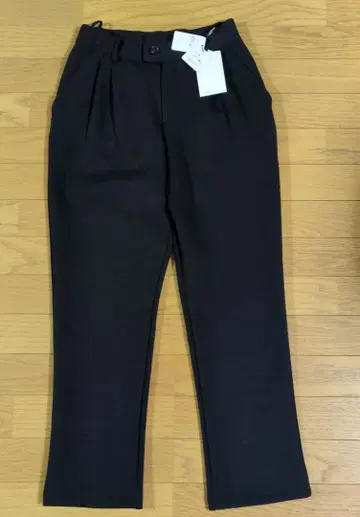 새상품 센소유니코 Dw2R 캐주얼 팬츠 38