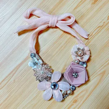 [ 새상품급 ] 목걸이 비즈 시어 핑크 화려한 파티