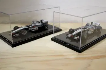 1/43 West McLaren Mercedes MP4-13 2대 세트