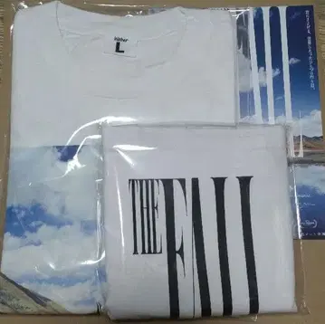 낙하의 왕국 화이트 T셔츠 L 토트백 영화 전단지 키 비주얼