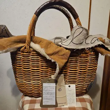 에바고스 Dear Ms. 무스탕 털 안감 카고백