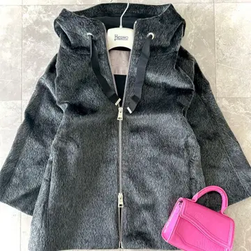 새상품급 헤르노 HERNO Resort 에코퍼 숏 자켓 44