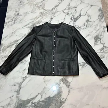 [ 나카무라 안 착용 ] 23구 시어링 레더 재킷 스냅 버튼 노카라