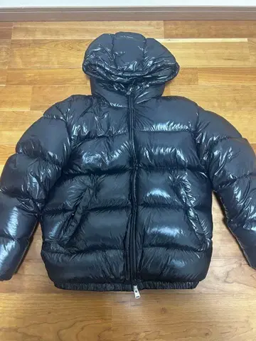 ZARA 블랙 다운 자켓 S