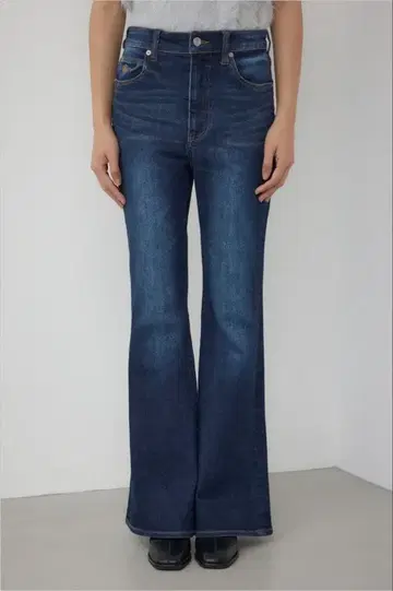 [ POLO BCS x AZUL ] 플레어 데님 (S 사이즈)