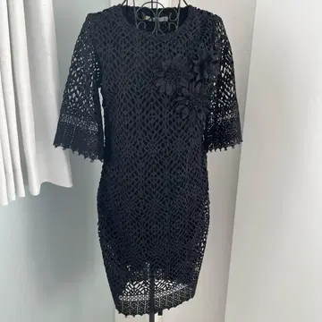 M210 달링 런던 크로셰 드레스