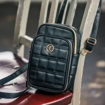 새상품 에고이스트 Logo Shoulder Bag 로고 숄더백
