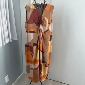 M209 마리나 리날디 23호 시프트 드레스