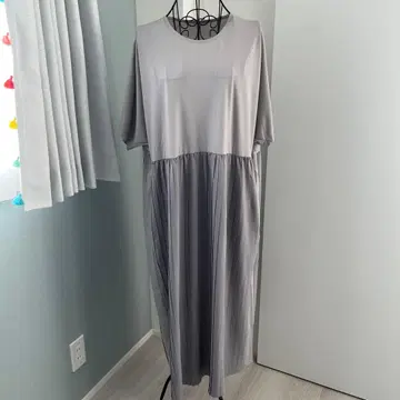 M211 아즈 노우 아즈 플리츠 원피스