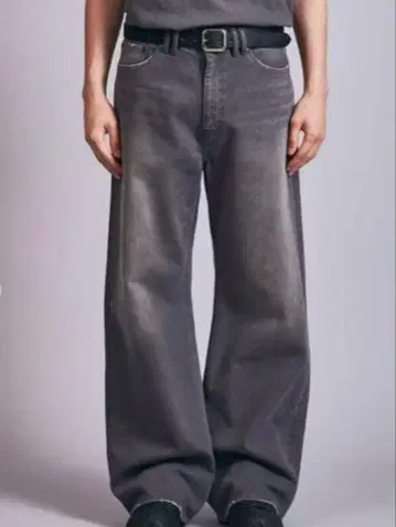 뷰티 몽키 타임 가먼트 다이 루즈 세미 플레어 데님