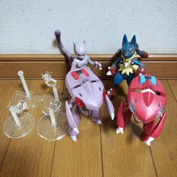 포켓몬 프라모델 게노세크트 이로치 게노세크트 메가 루카리오 뮤츠