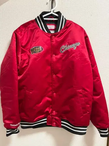 시카고 불스 Mitchell&Ness 자켓 레드