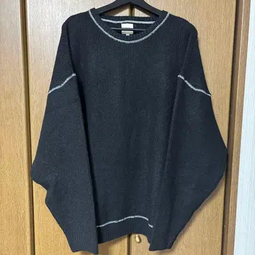 오버사이즈 니트 블랙 스티치 HARE 모노마트 좋아하시는 분께