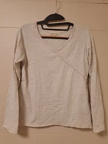 Payaka asana 헴프코튼 V넥 긴팔 티셔츠