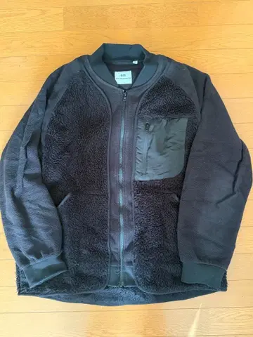 UNIQLO 엔지니어드 가먼츠 플리스 자켓