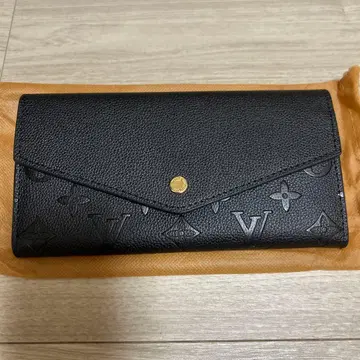 블랙 가죽 장지갑