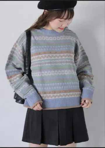 에카 소포 꽃 자카드 풀오버