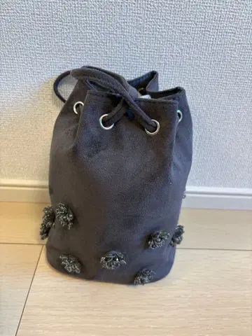 2025 이번 시즌 택 포함 새상품 이에나 B. 비쥬 백