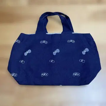 미나 페르호넨 파니니 나비