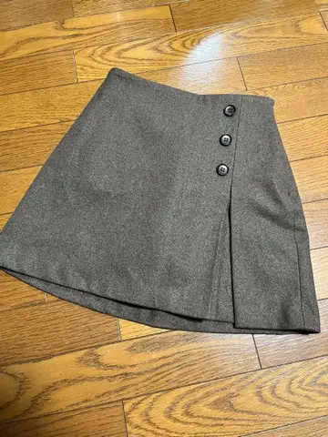 Heather 슬릿 디자인 미니 스커트 브라운 S 사이즈