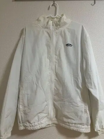 VANS 화이트 나일론 자켓