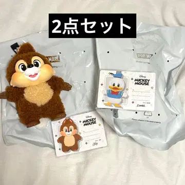 POP MART 미키 패밀리 키체인 칩 도날드