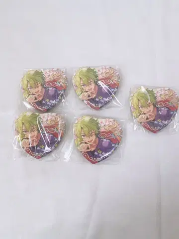 앙스타 중국 경심 하트 캔뱃지 토모에 히요리