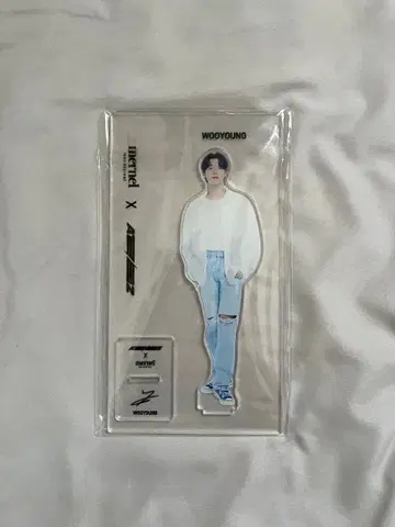 WOODYOUNG 아크릴 스탠드 puma