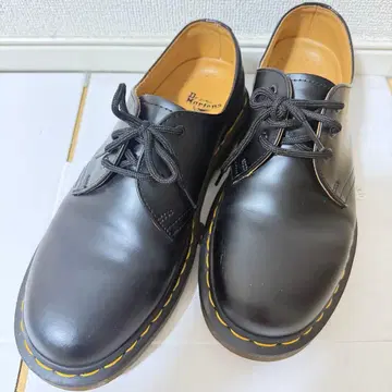 닥터마틴 1461 3홀 신발 UK6