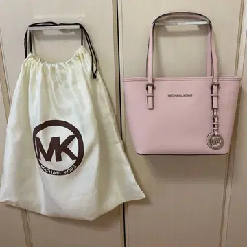 [ 오모테산도에서 구매 ] 쇼핑백 포함 MICHAEL KORS*핑크 백