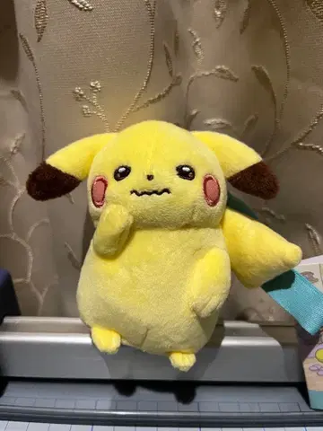 십포켓십색 겁쟁이 피카츄