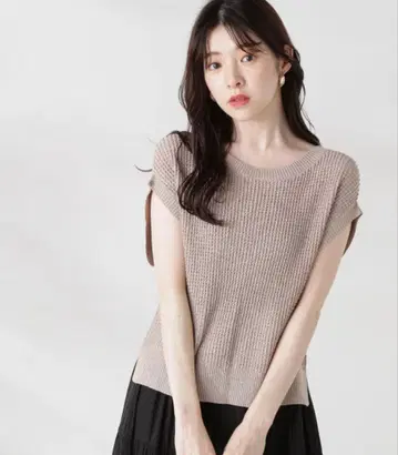 택 포함 새상품 프로포션 바디 드레싱 프렌치 커브 니트 베이지