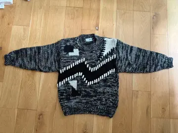 DRAMATIQUE 니트 스웨터