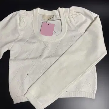 Rady 화이트 다이아몬드 패턴 니트 M